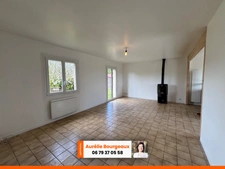 Maison 3 chambres + 1 pièce aménagée, parfaitement entretenue avec sous-sol total et bel extérieur - Claville - SOUS COMPROMIS - NON DISPONIBLE A LA VENTE - 