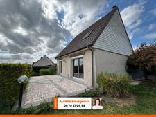 Maison 3 chambres + 1 pièce aménagée, parfaitement entretenue avec sous-sol total et bel extérieur - Claville - SOUS COMPROMIS - NON DISPONIBLE A LA VENTE - 