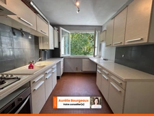 🏡 ÉVREUX – NAVARRE | Appartement 62 m² – Dernier étage – Balcon – Parking