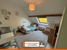 Maison familiale 3 chambres 156 m2 avec dépendances à Irreville