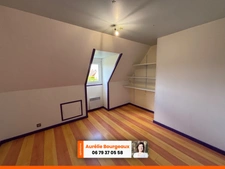 Maison 3 chambres + 1 pièce aménagée, parfaitement entretenue avec sous-sol total et bel extérieur - Claville - SOUS COMPROMIS - NON DISPONIBLE A LA VENTE - 