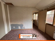 Ensemble Immobilier avec Cour, Dépendances et Accès à la Risle – La Ferrière-sur-Risle (27760) - sous compromis - non disponible -