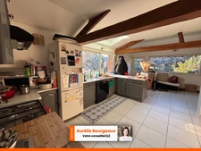 Maison familiale 3 chambres 156 m2 avec dépendances à Irreville