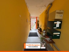 Ensemble Immobilier avec Cour, Dépendances et Accès à la Risle – La Ferrière-sur-Risle (27760) - sous compromis - non disponible -