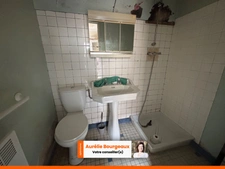 Ensemble Immobilier avec Cour, Dépendances et Accès à la Risle – La Ferrière-sur-Risle (27760) - sous compromis - non disponible -