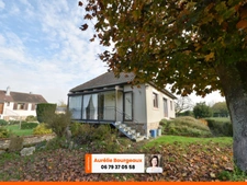 Maison en coeur de village deux chambres / FAUVILLE (27) - sous compromis -