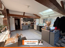 Maison familiale 3 chambres 156 m2 avec dépendances à Irreville