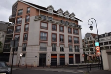 Saint-Maur-des-Fossés, Secteur MAIRIE, au calme, Appartement 4 pièces avec parkings et cave 