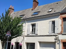 Immeuble de rapport – 5 studios loués – Orléans Centre (45)