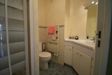 Saint-Maur-des-Fossés, Secteur MAIRIE, au calme, Appartement 4 pièces avec parkings et cave 