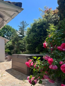 Propriété rare au bord de l'Eau Bourde GRADIGNAN 5 pièces 3 chambres + bureau sur un parc paysager