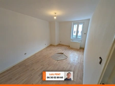 Maison de village de 74m² à vendre 4 pièces ARFEUILLES (03120)