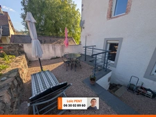 Maison entièrement rénovée de 165m², 7 pièces à vendre à ARFEUILLES (03120)