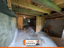 Maison de campagne 6 pièces de 110m² au Mayet de Montagne.