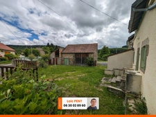 Maison de campagne 6 pièces de 110m² au Mayet de Montagne.