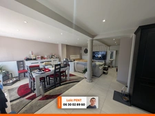 Maison à vendre d'environ 200m² habitable 7 pièces SAINT PRIEST LA PRUGNE (42830)