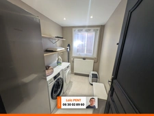 Maison à vendre d'environ 200m² habitable 7 pièces SAINT PRIEST LA PRUGNE (42830)