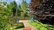 🌲 Domaine de charme – 2 chalets meublés avec étang privé, vue montagne 🌲 Terrain de 4000m2 environ