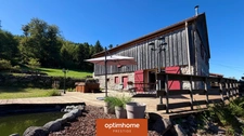 Ferme vosgienne en pierre de 209 m² – entièrement rénovée – 1,3 hectare – vue montagne – vendue meublée