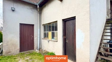 Appartement en rez-de-chaussée d'une petite copropriété, au calme, 3 chambres, jardin attenant et dépendance.