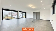 Maison neuve, basse consommation RT2020, vivable de plain-pied, 3 chambres, au calme en bout d'impasse.