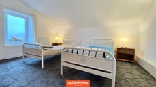 SOUS OFFRE - Domaine contenant 2 Fermes rénovées et meublées sur 8 hectares, utilisées en location saisonnière.