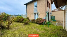 Maison de ville, 4 chambres, jardin et dépendance. Joli potentiel développable !