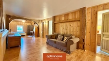 Ferme vosgienne en pierre de 209 m² – entièrement rénovée – 1,3 hectare – vue montagne – vendue meublée