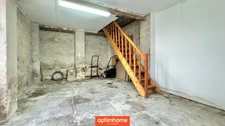 Maison de ville, 4 chambres, jardin et dépendance. Joli potentiel développable !