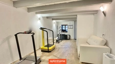 SOUS OFFRE - Domaine contenant 2 Fermes rénovées et meublées sur 8 hectares, utilisées en location saisonnière.