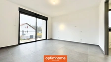 Maison neuve, basse consommation RT2020, vivable de plain-pied, 3 chambres, au calme en bout d'impasse.