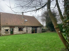 A VENDRE 2 MAISONS EN PIERRE  10 ET 4 PERS A ALEMBON