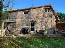 A VENDRE 2 MAISONS EN PIERRE