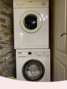 A VENDRE 2 MAISONS EN PIERRE