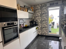 Luxury 4-room family apartment with terrace and double garage in Tours