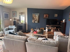 Luxury 4-room family apartment with terrace and double garage in Tours