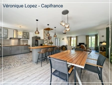 Pont du Casse, belle maison familiale de 159 m² offrant confort, luminosité et calme avec jardin et piscine