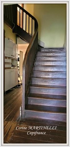Maison de village en pierre, 178 m² sur 2 niveaux, jardin séparé