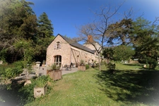 20-room property for sale near Angers (49)