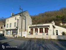 Local commercial/appartement  à vendre FONTEVRAUD L'ABBAYE (49)