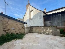Maison familiale refaite à neuf  (53)