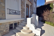 MAISON BOURGEOISE des année 1930  AVEC JARDIN/GARAGE proche CENTRE VILLE