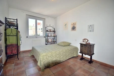 Grand TYPE 4 avec BALCON et CAVE -  DIGNE LES BAINS (04)