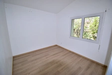 Maison contemporaine 4 pièces avec terrasse, garage et cave à 15 min de Digne-les-Bains