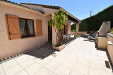 Aiglun, Maison individuelle 6 pièces, 5 chambres avec jardin, terrasse et garage de 30 m²