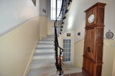 MAISON BOURGEOISE des année 1930  AVEC JARDIN/GARAGE proche CENTRE VILLE