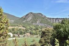 Maison contemporaine 4 pièces avec terrasse, garage et cave à 15 min de Digne-les-Bains