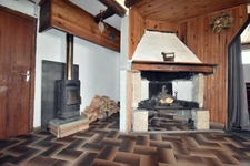 Maison de 4 pièces avec dépendances sur une parcelle de 650 m2 à 1320 mètres d'altitue, PRADS HAUTE BLEONE (04)