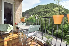 Grand TYPE 4 avec BALCON et CAVE -  DIGNE LES BAINS (04)