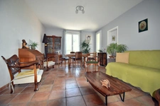 Grand TYPE 4 avec BALCON et CAVE -  DIGNE LES BAINS (04)